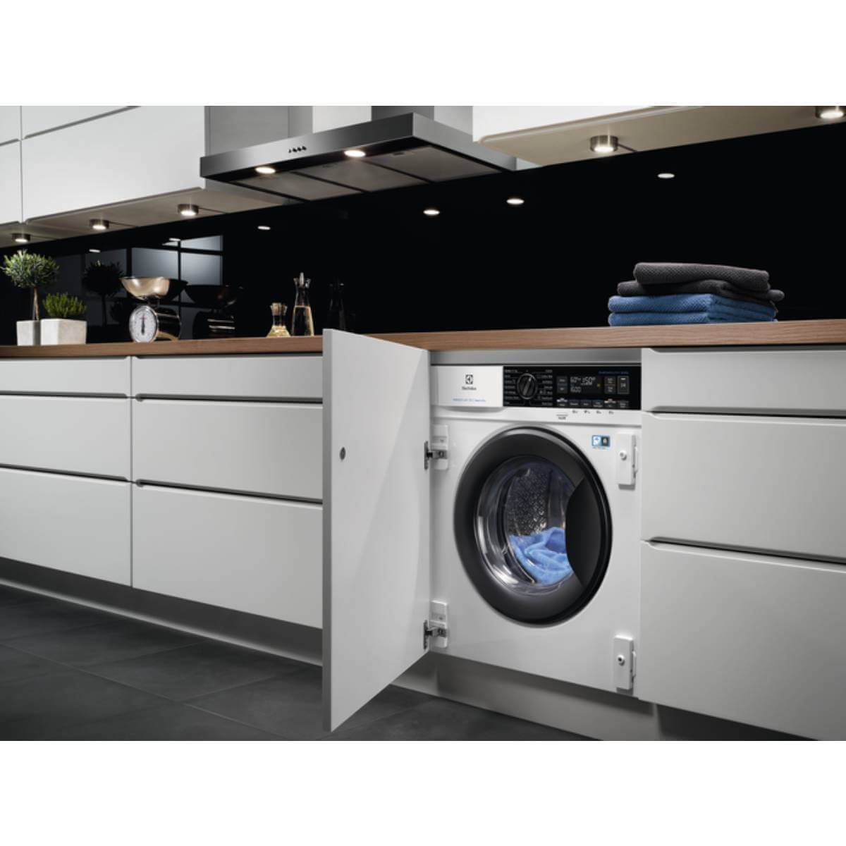 Стирально-сушильная машина встраиваемая ELECTROLUX EW7W368SIU