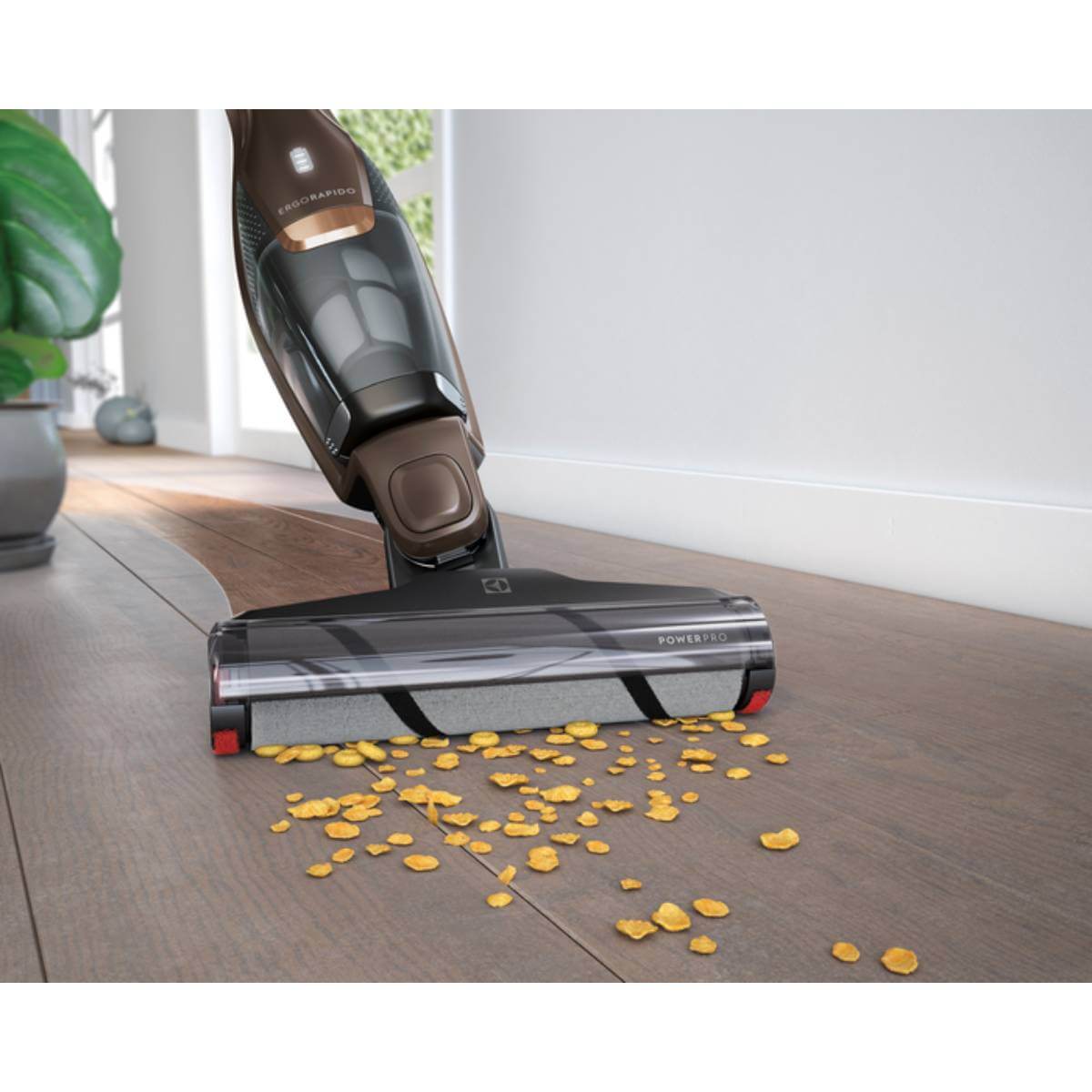 Пылесос ELECTROLUX EER87MBM