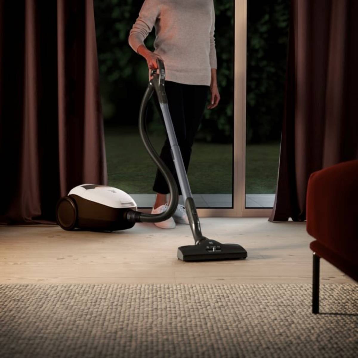 Пылесос ELECTROLUX PD82-ALRG