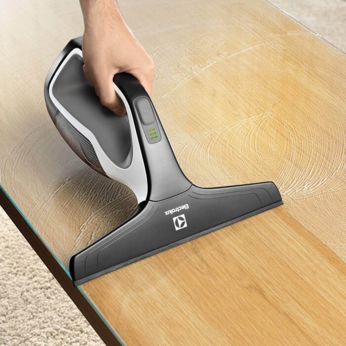 Пылесос ручной ELECTROLUX WS71-6TG