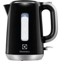 Чайник ELECTROLUX EEWA3300