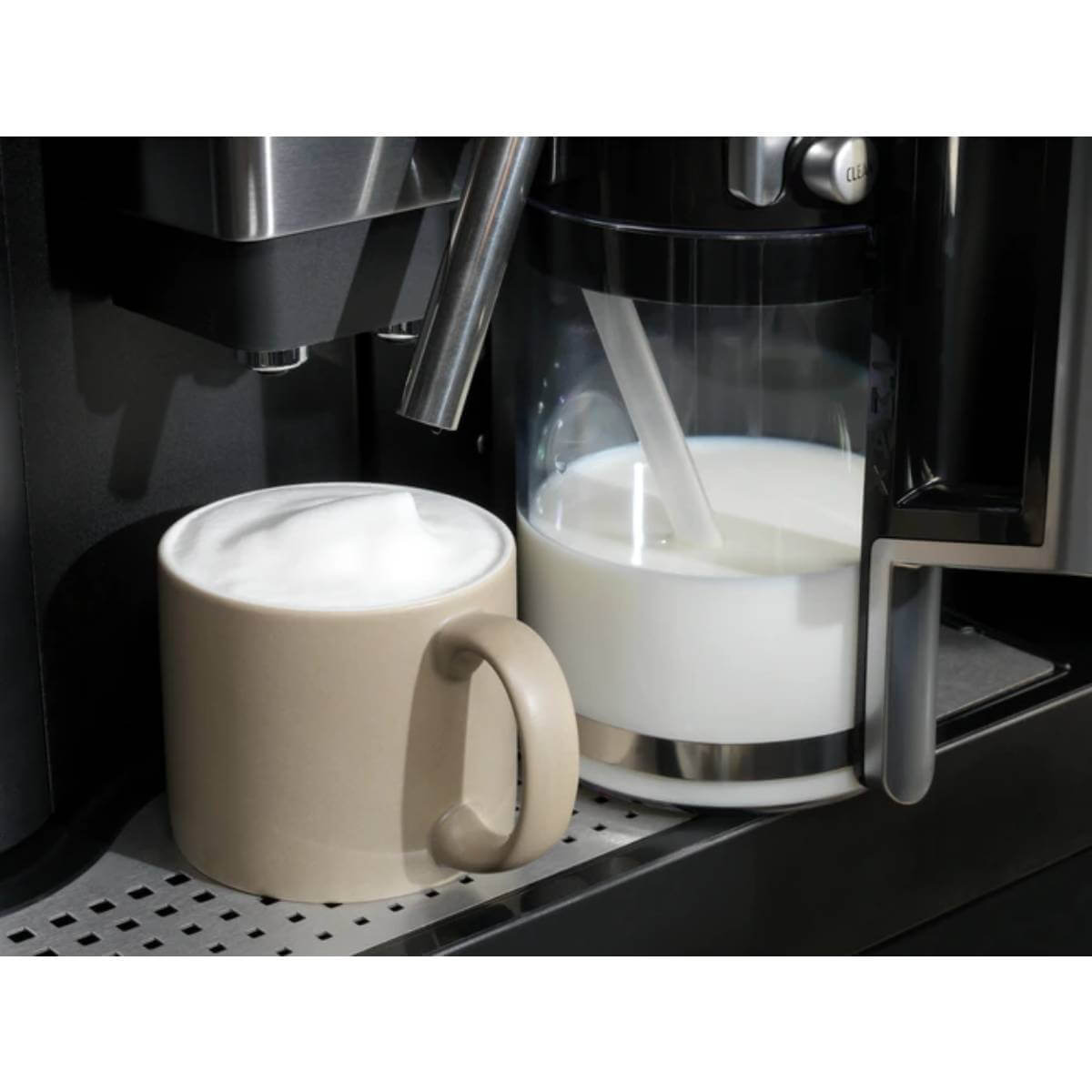 Кофемашина встраиваемая ELECTROLUX KBC65T