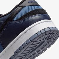 Мужские кроссовки Nike Dunk Scrap DH7450-400