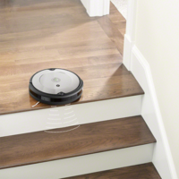 Робот-пылесос iRobot Roomba 698