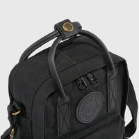 Наплечная сумка Fjallraven Kanken No.2 Black Sling 2.5 л 23799.550