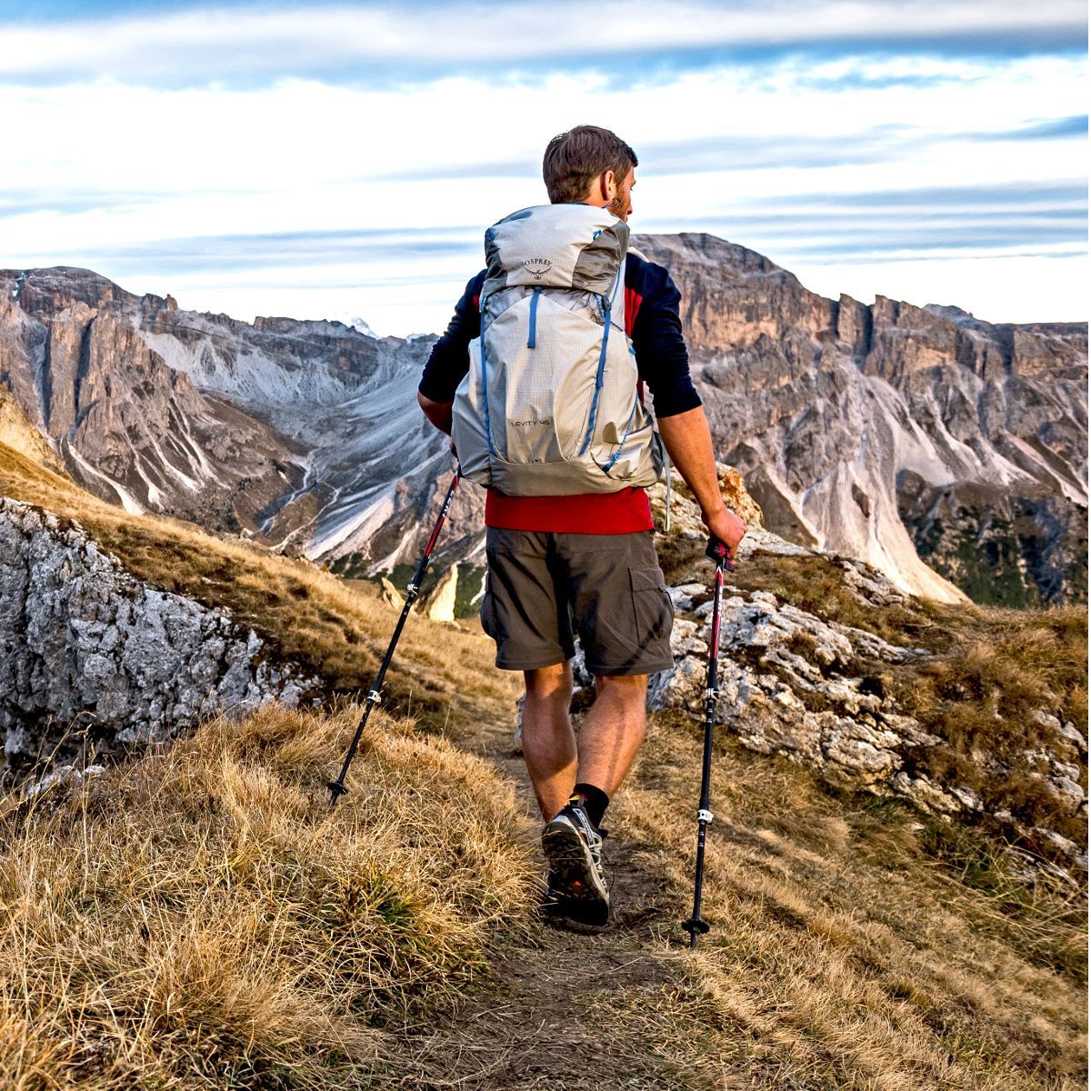 Рюкзак Osprey Levity 60 (Parallax Silver сірий)