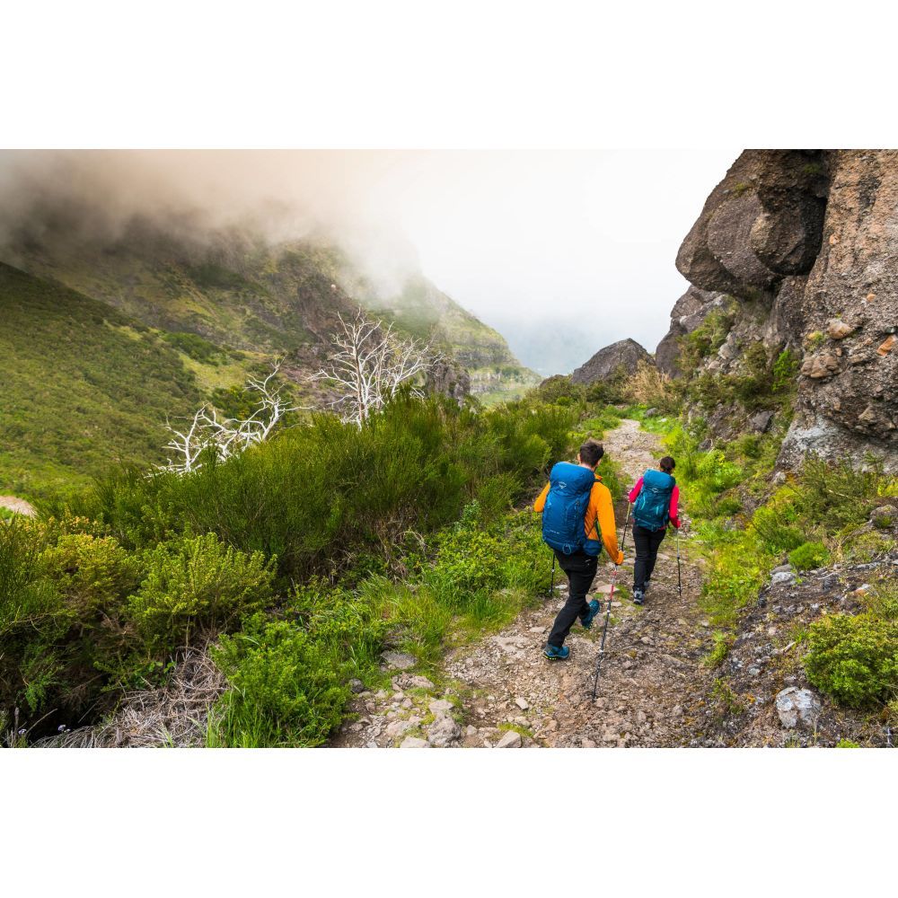 Рюкзак Osprey Kestrel 38 Black - чорний