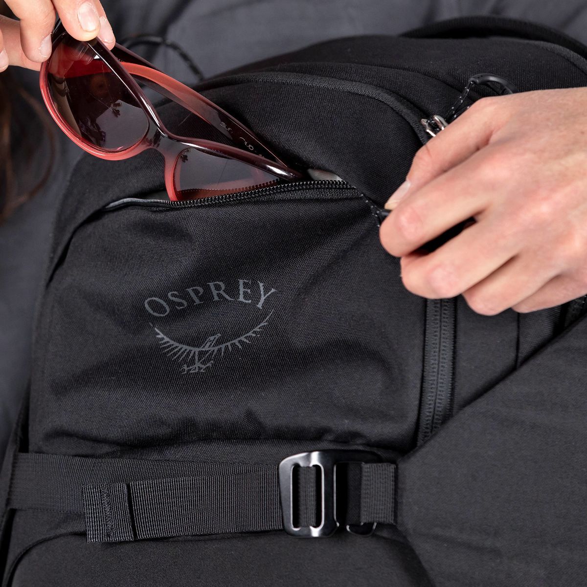 Рюкзак Osprey Metron Crimson Red - O/S - червоний (009.2089)