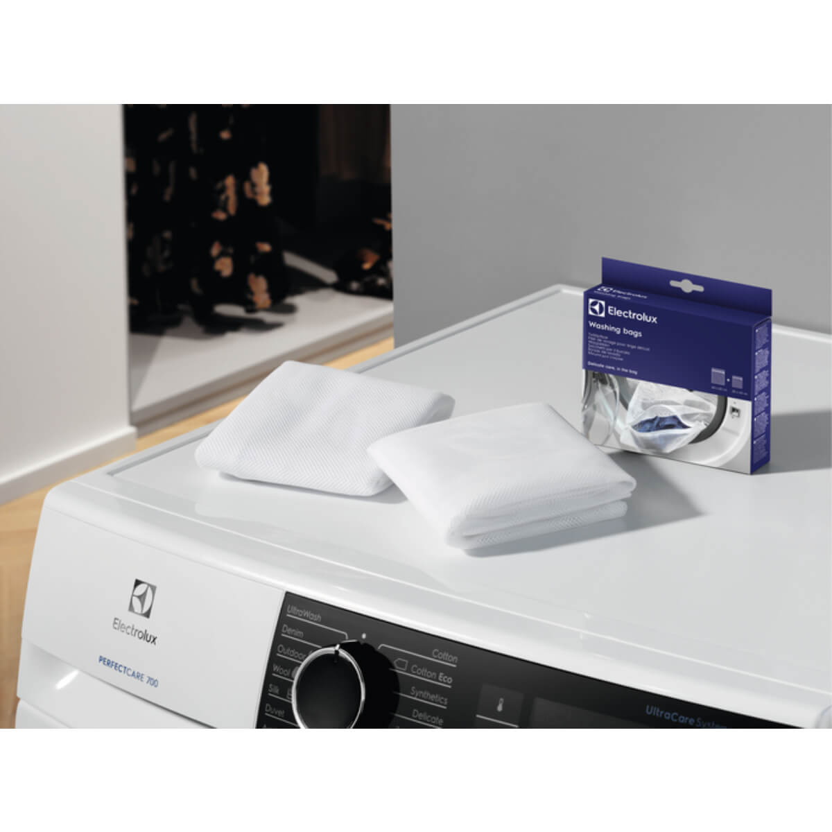 Мешок для стирки (40х60 см) + 1 бесплатно Electrolux E4WSWB41
