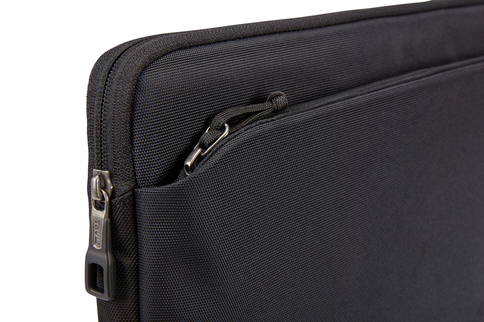 Чехол Thule Subterra MacBook Sleeve 15