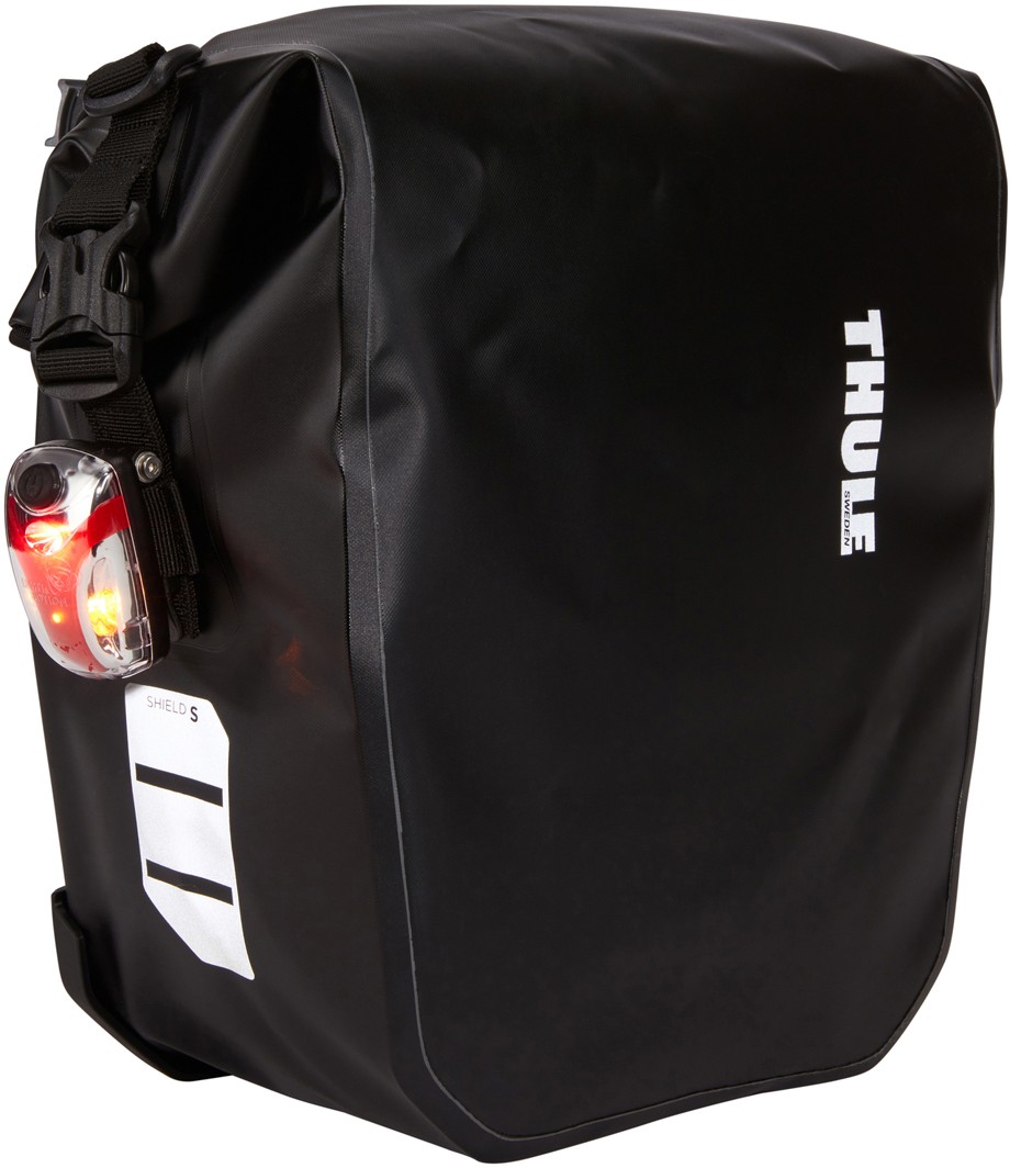 Велосипедные сумки Thule Shield Pannier 13L (Black) (TH 3204205)