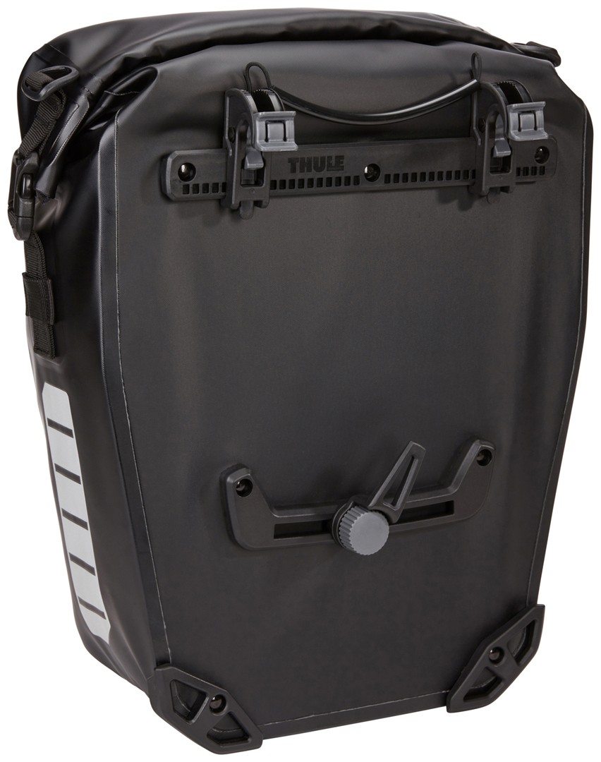 Велосипедная сумка Thule Shield Pannier 17L (Black) (TH 3204208)