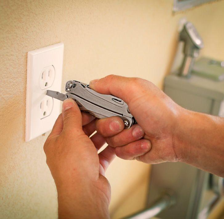 831439 Набор LEATHERMAN Sidekick, карабин, чехол, коробка