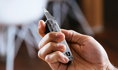 Мультиинструмент Leatherman Free T4 Arctic