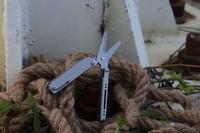 Мини мультитул Roxon M3 со сменными битами, серый