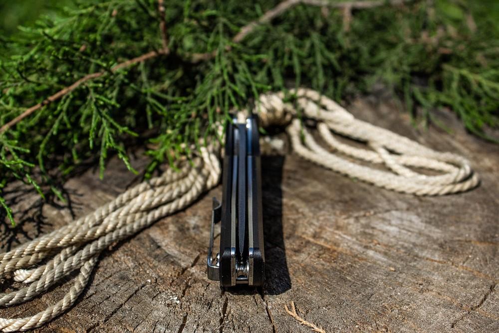 Нож складной Ruike Hussar P121-B