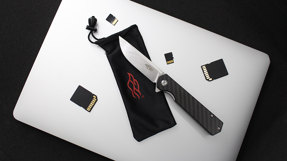 Нож складной Firebird FH11S-CF