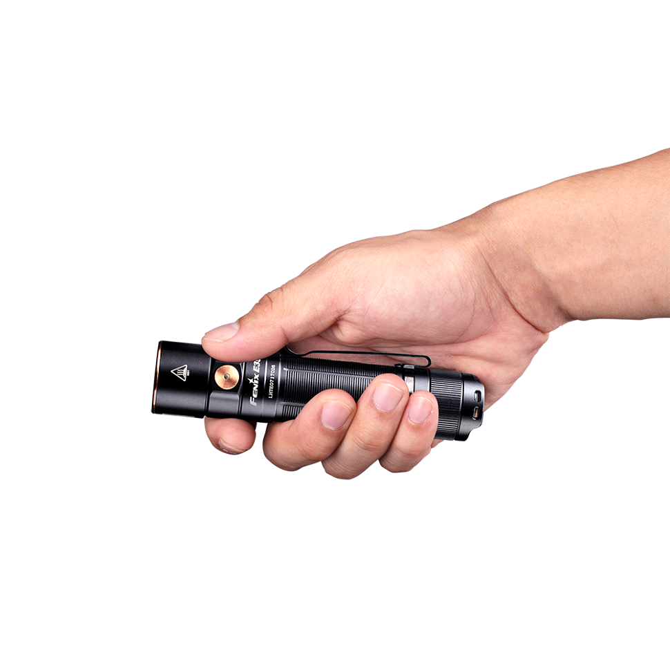 Фонарь ручной Fenix E35 V3.0